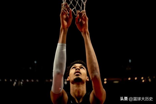 MVP第五！现在的文班亚马，到底有多强？-12.jpg