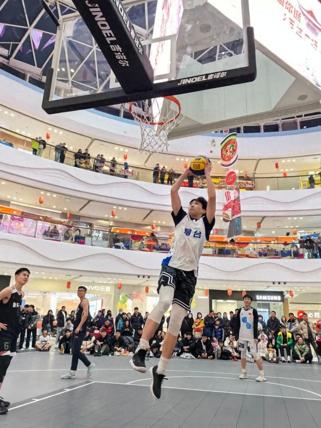 以篮球之名，奥运冠军之城无缝衔接2025-1.jpg