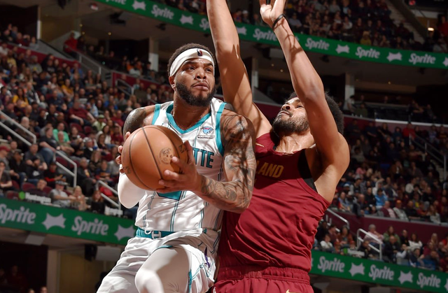 6日NBA前瞻：詹姆斯浓眉挑战西部第二 亚历山大战绿军冲15连胜-2.jpg