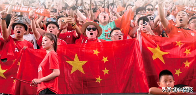 热议 | 2025中国足球哪些值得期待？-1.jpg