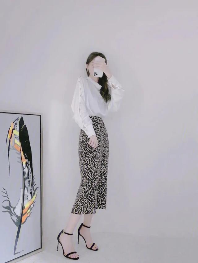 女明星-3.jpg