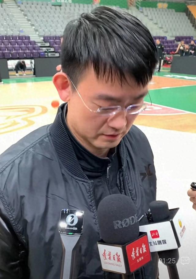 CBA焦点战，辽宁大战广厦，帕顿首秀博班缺席，杨鸣有望胜王博-1.jpg