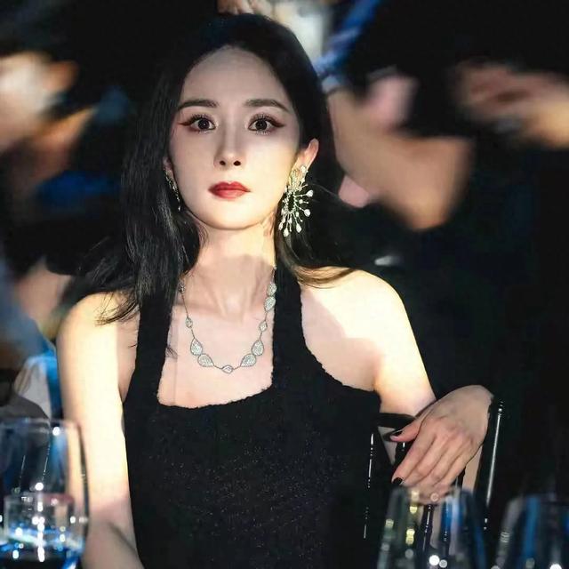 明星-1.jpg