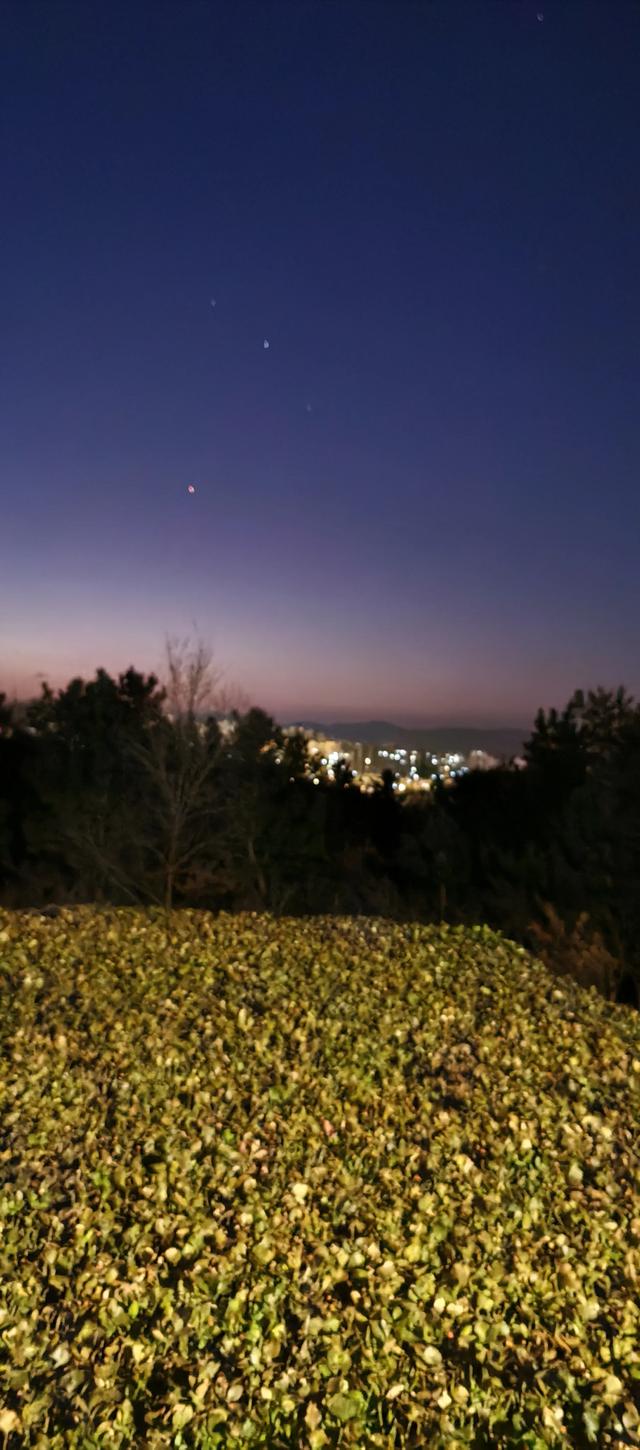 巜头条首发》-5.jpg