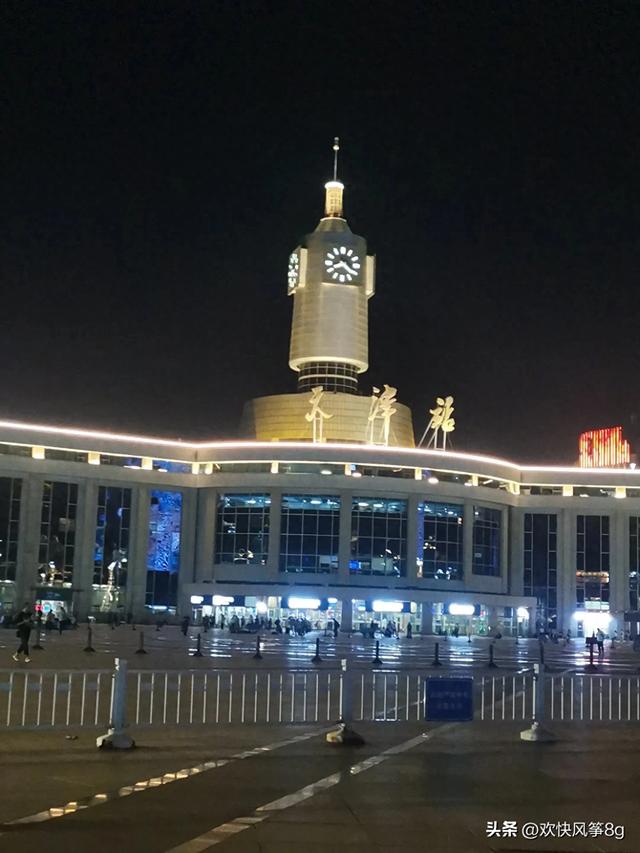 突然征文完成了，打开头条不知道写什么可！感觉互动也没劲了-1.jpg