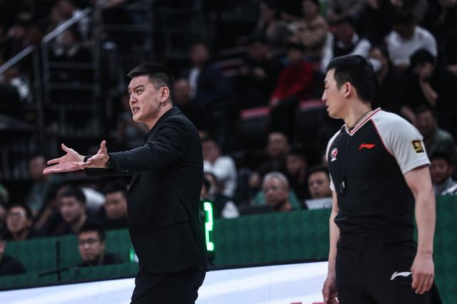 （体育）篮球——CBA常规赛：辽宁本钢不敌浙江方兴渡-15.jpg