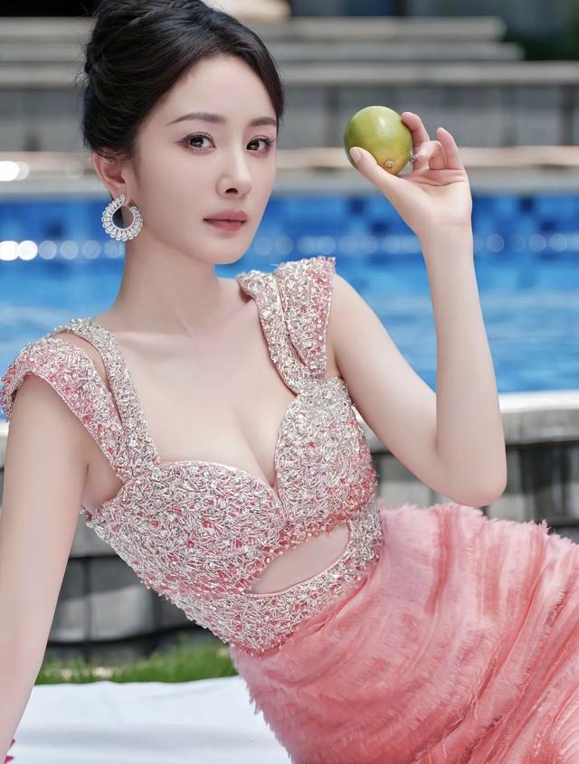 最漂亮的10位女明星，你都认识谁？-4.jpg