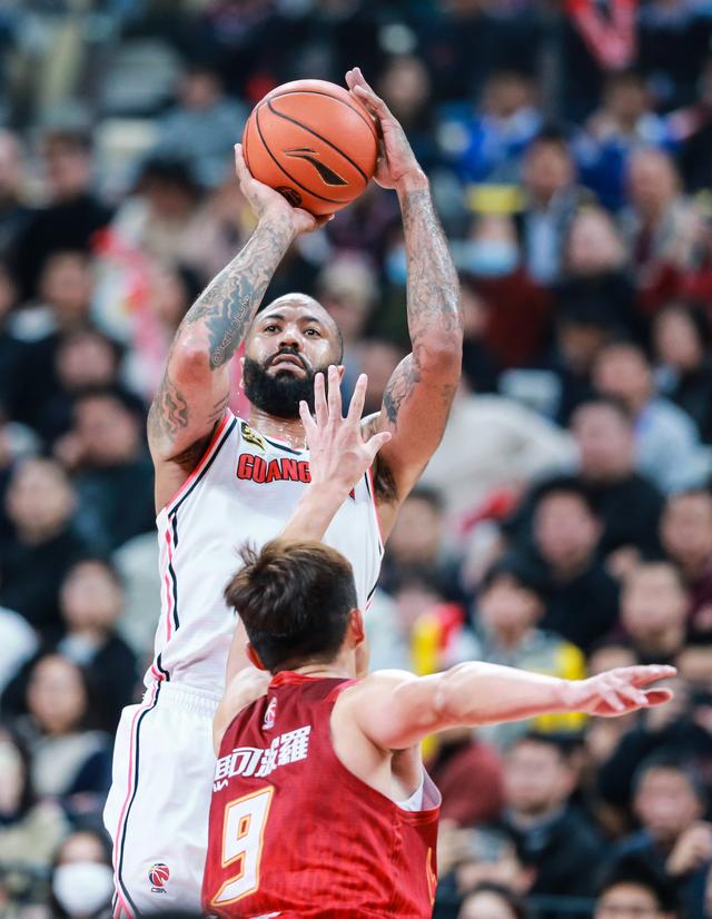 #（体育）篮球——CBA常规赛：广东东阳光胜深圳马可波罗-5.jpg