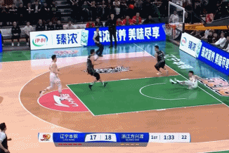 进攻连续吐饼！付豪回应状态低迷：篮球就是这样 有时候技不如人-2.jpg