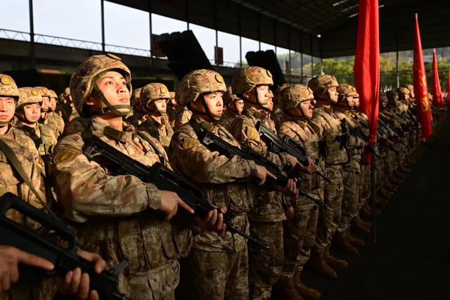 练兵备战新画卷 | 战鼓催征！火箭军某部迅速投入新年度军事训练-2.jpg