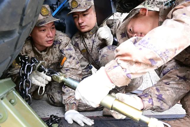 练兵备战新画卷 | 战鼓催征！火箭军某部迅速投入新年度军事训练-20.jpg