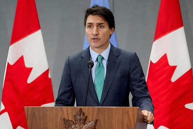 长得帅也没用！对内治国无能，对外丧权辱国，加拿大总理最终辞职-1.jpg