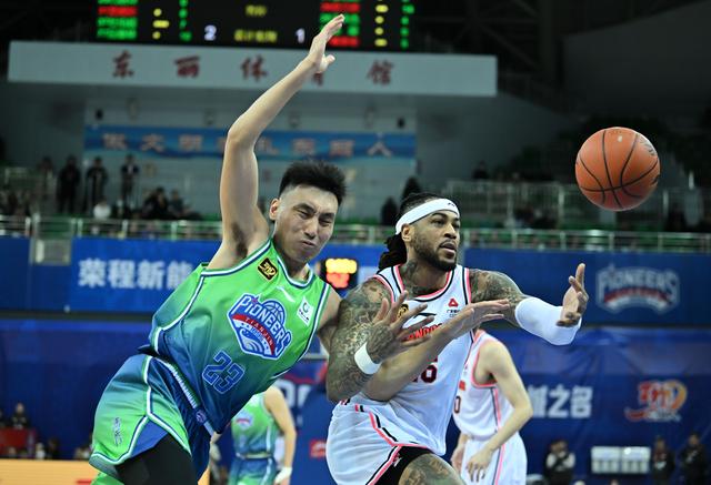 （体育）篮球——CBA常规赛：天津先行者不敌广东东阳光-11.jpg